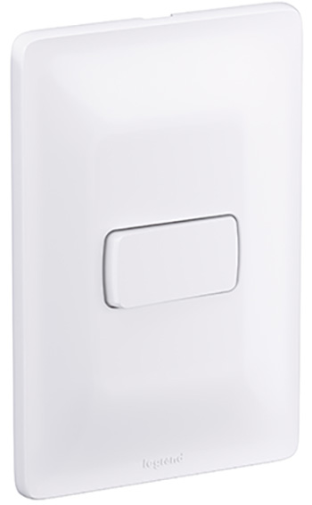 INTERRUPTOR ZEFFIA BRANCO 1 SESSÃO SIMPLES COM PLACA 680100 LEGRAND