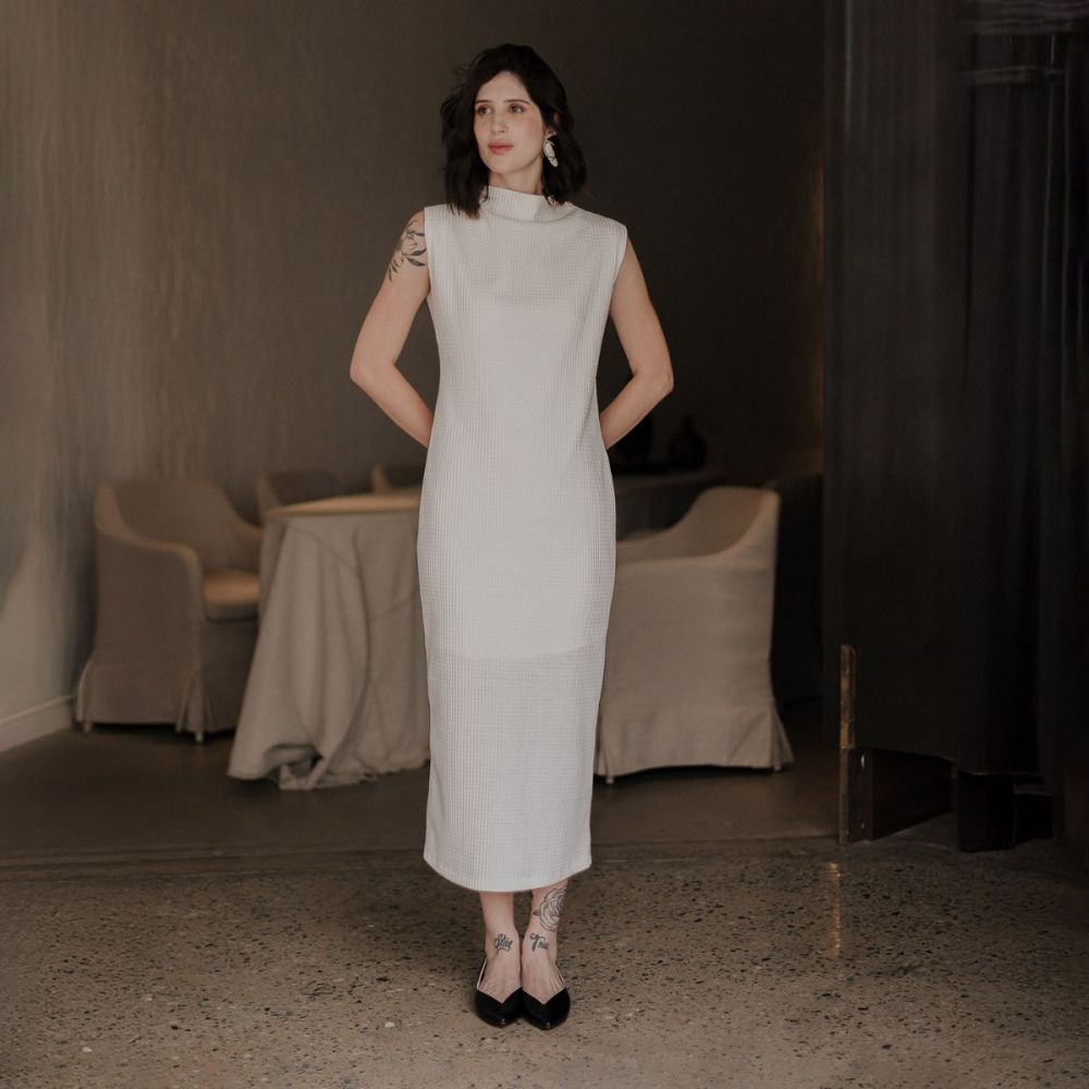 VESTIDO MIDI MINIMALISTA