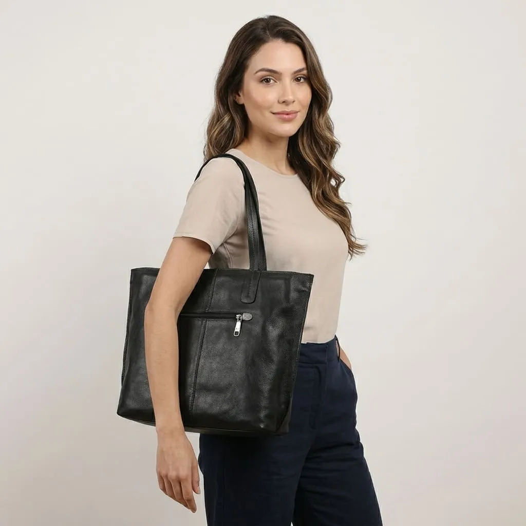 Bolsa Feminina Saco de Couro Stella Cor:Preto